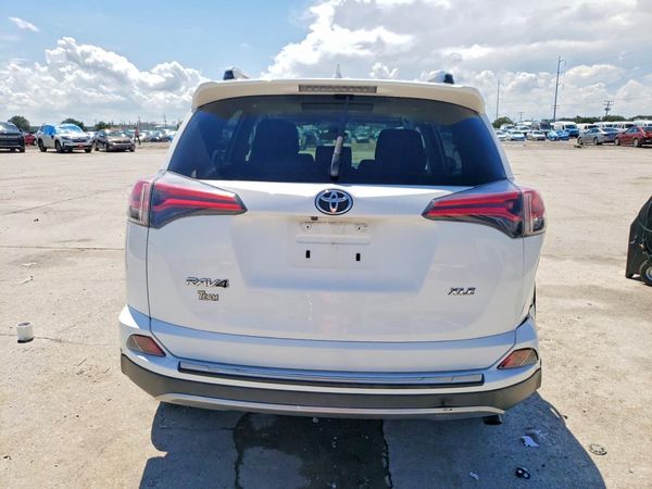 2017 TOYOTA RAV4 — DIRR