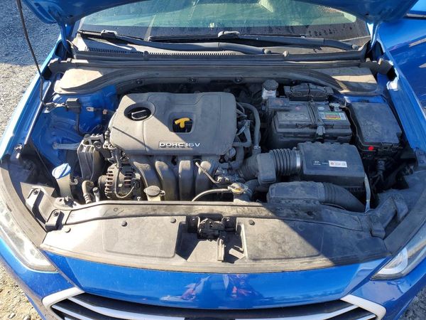 2017 HYUNDAI ELANTRA
