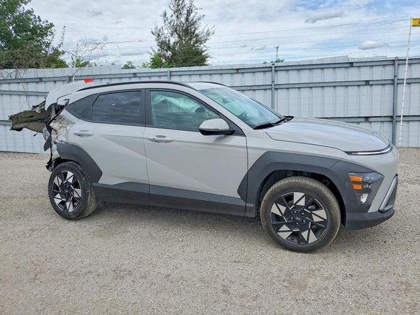 2024 HYUNDAI KONA SE — Passenger 3/4