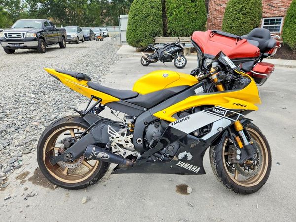2016 YAMAHA YZFR6