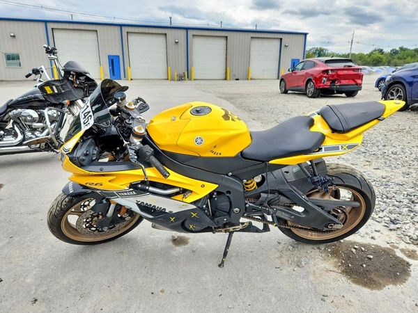 2016 YAMAHA YZFR6