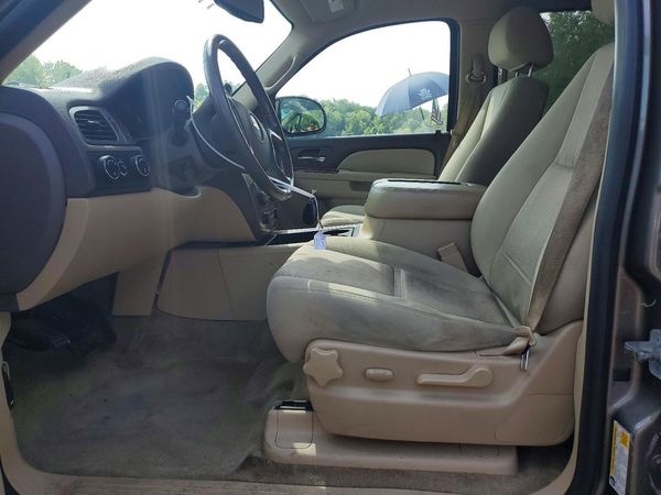 2012 CHEVROLET TAHOE LS