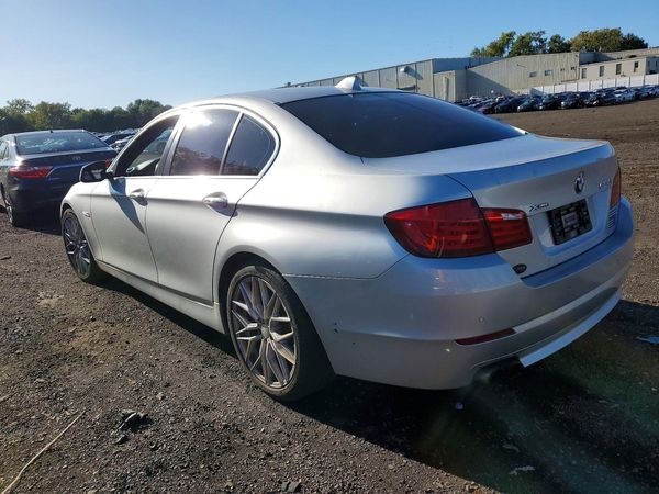 2013 BMW 528