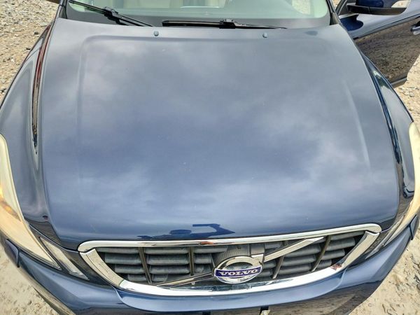 2012 VOLVO XC60