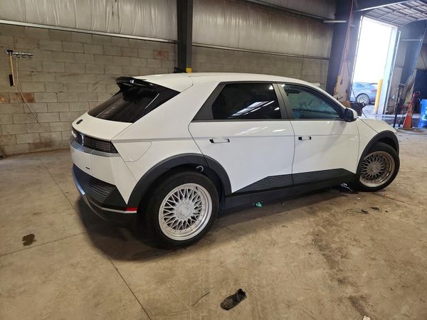 2023 HYUNDAI IONIQ SEL