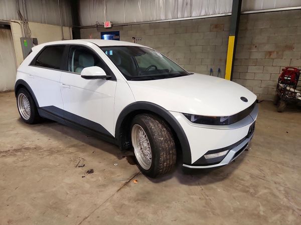 2023 HYUNDAI IONIQ SEL