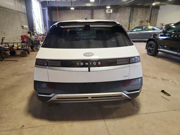 2023 HYUNDAI IONIQ SEL