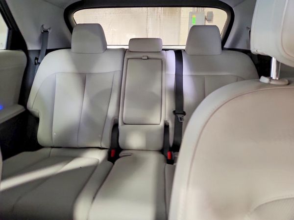 2023 HYUNDAI IONIQ SEL