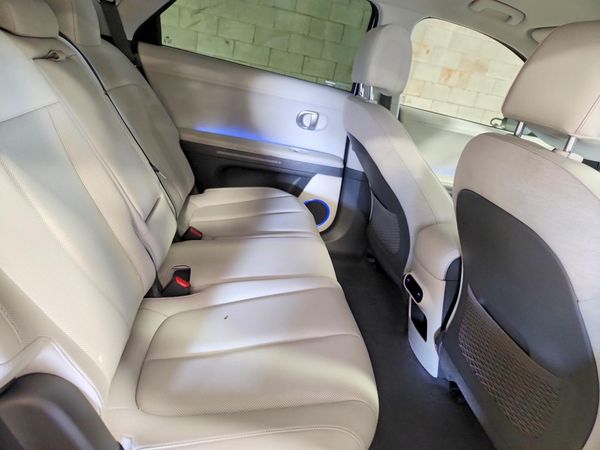 2023 HYUNDAI IONIQ SEL