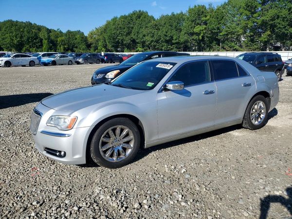 2012 CHRYSLER 300