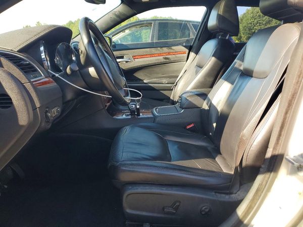 2012 CHRYSLER 300