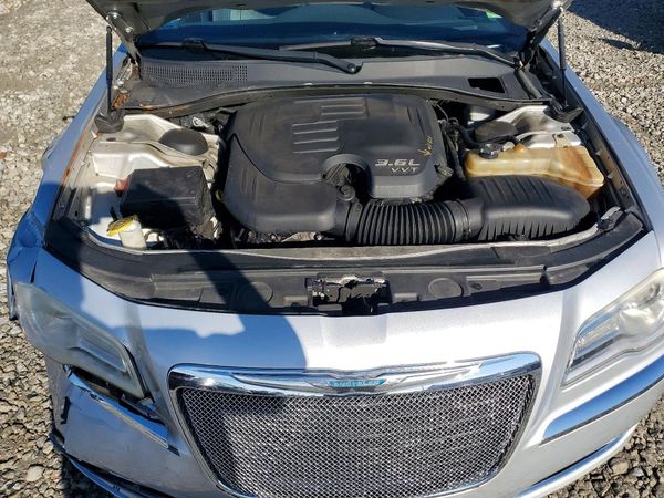 2012 CHRYSLER 300