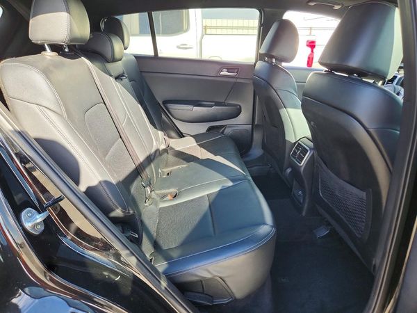 2021 KIA SPORTAGE