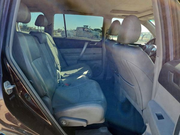 2013 TOYOTA HIGHLANDER Base/Hybrid