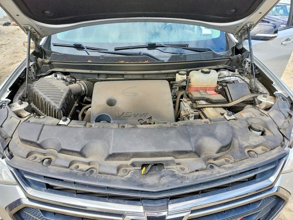 2019 CHEVROLET TRAVERSE High Country / RS — Engine bay