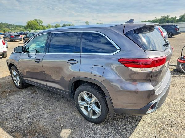 2017 TOYOTA HIGHLANDER Ltd/Ltd Platinum — DSRA