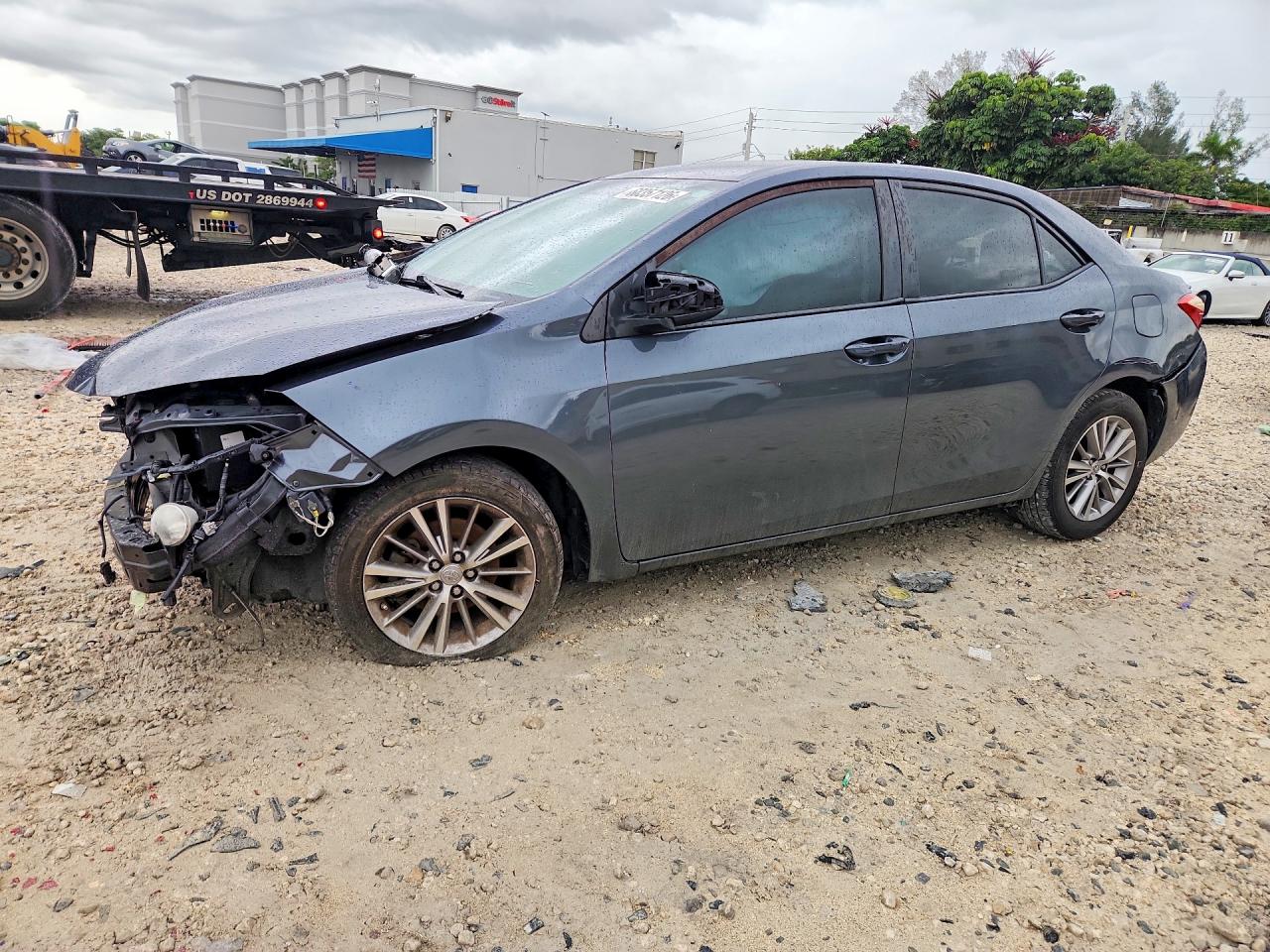 2014 TOYOTA COROLLA — Front 3/4