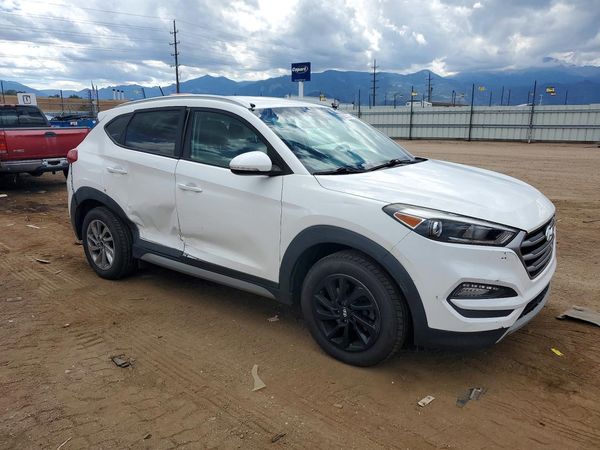 2017 HYUNDAI TUCSON