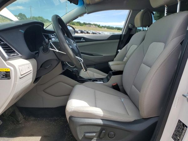 2017 HYUNDAI TUCSON