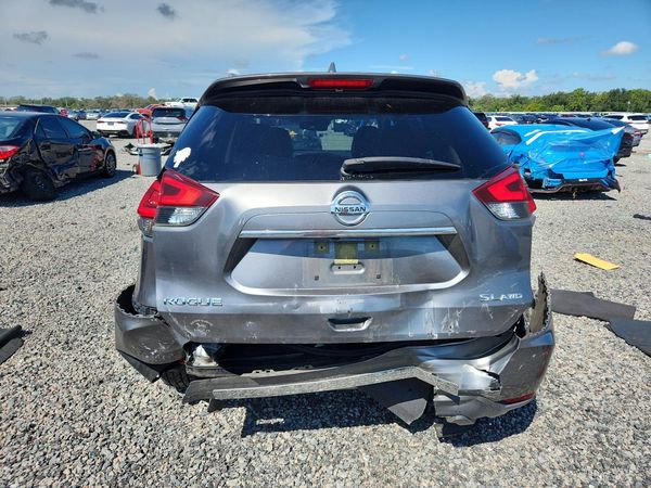 2018 NISSAN ROGUE