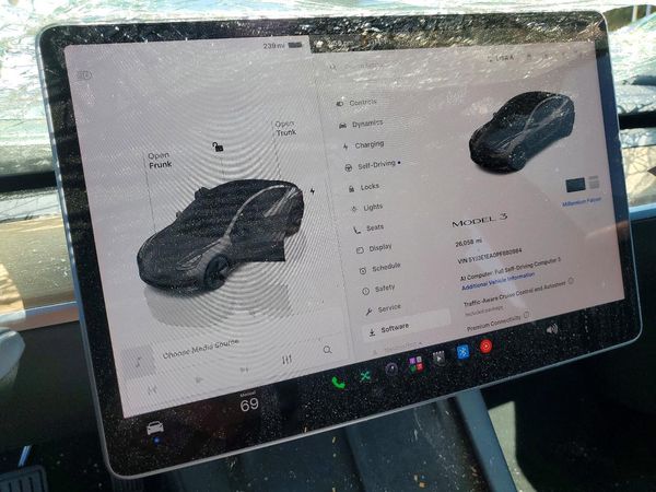 2023 TESLA MODEL 3