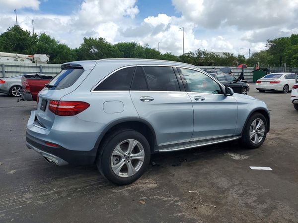 2018 MERCEDES-BENZ GLC