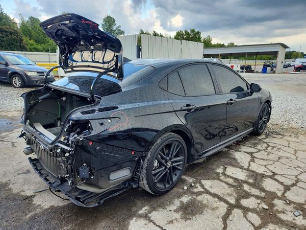 2026 TOYOTA CAMRY