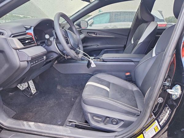 2026 TOYOTA CAMRY