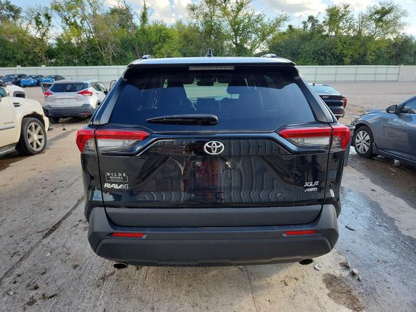 2021 TOYOTA RAV4