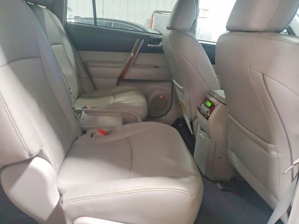 2013 TOYOTA HIGHLANDER Base/Hybrid