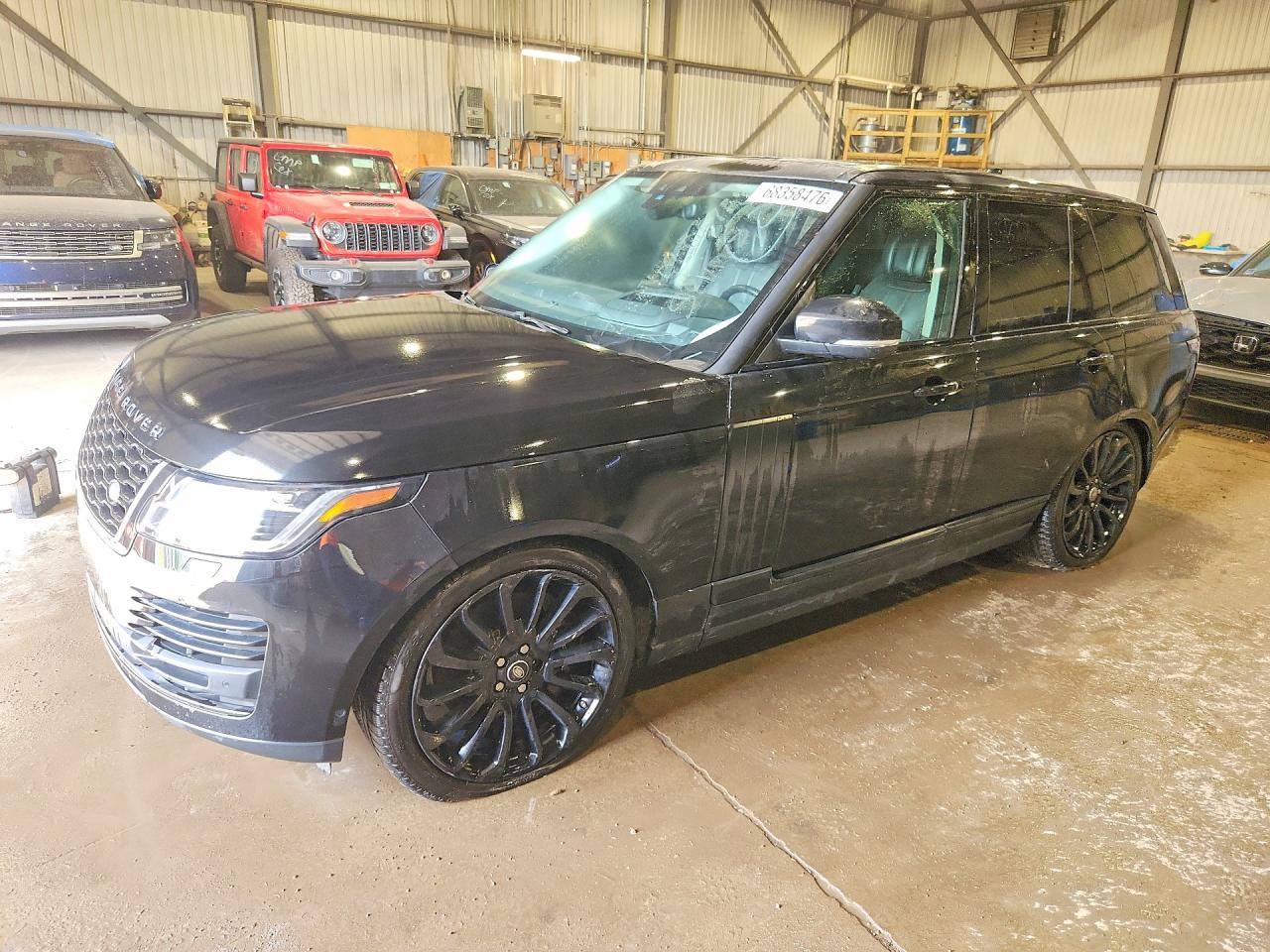 2018 LAND ROVER RANGE ROVER Supercharged — Front 3/4