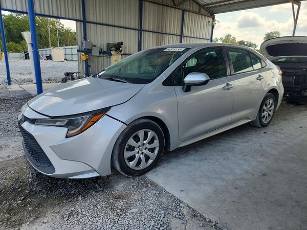 2021 TOYOTA COROLLA — Front 3/4