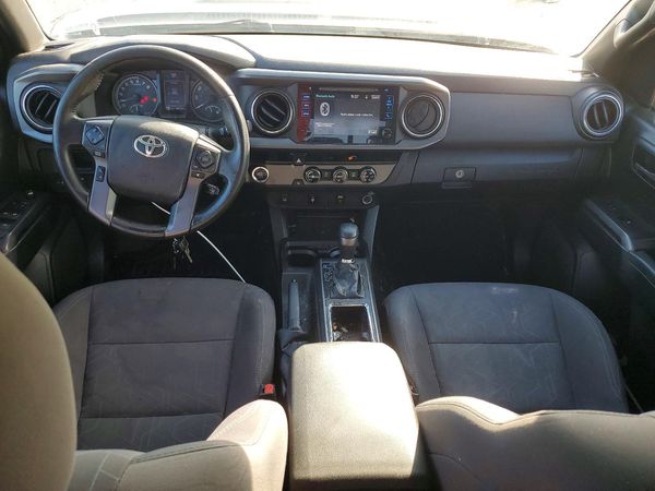 2016 TOYOTA TACOMA