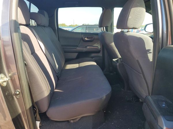2016 TOYOTA TACOMA