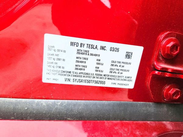 2026 TESLA MODEL S — VINS
