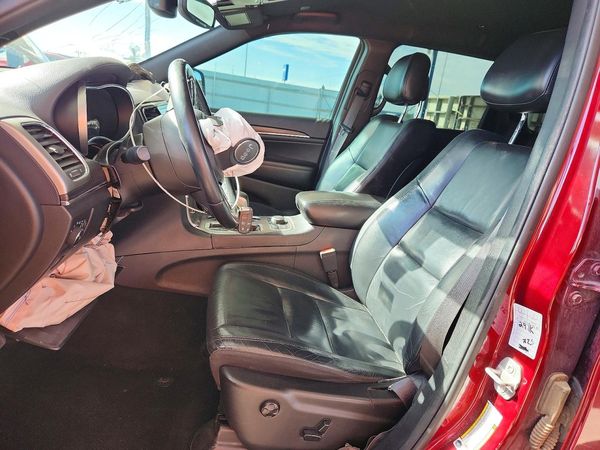 2019 JEEP GRAND CHEROKEE Limited — DENT