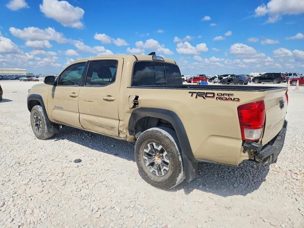 2017 TOYOTA TACOMA