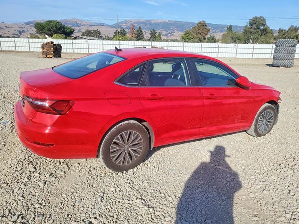 2021 VOLKSWAGEN JETTA S / SE / R-Line