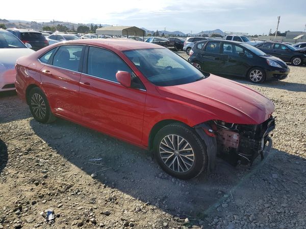 2021 VOLKSWAGEN JETTA S / SE / R-Line