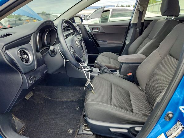2018 TOYOTA COROLLA — DENT