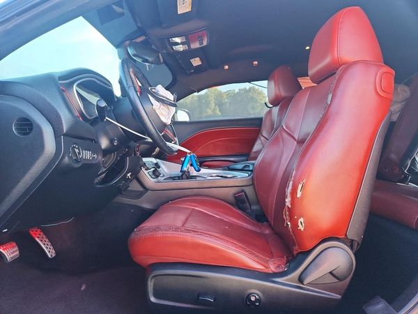 2016 DODGE CHALLENGER SXT