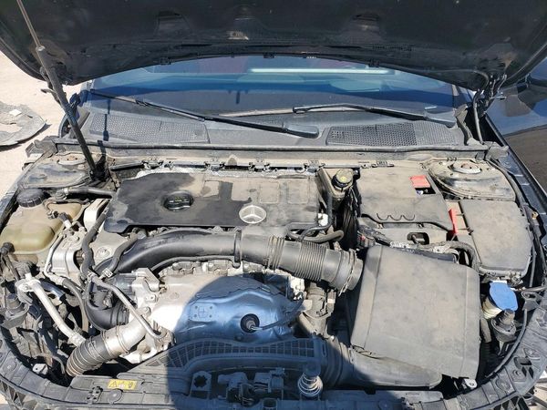 2020 MERCEDES-BENZ CLA-CLASS CLA250-4M — Engine bay