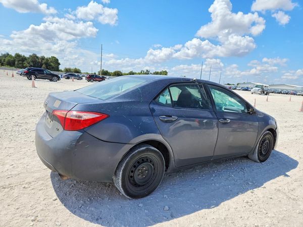 2017 TOYOTA COROLLA