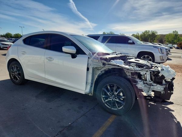2015 MAZDA 3 Touring/GS