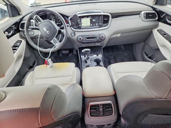 2019 KIA SORENTO SX, SXL