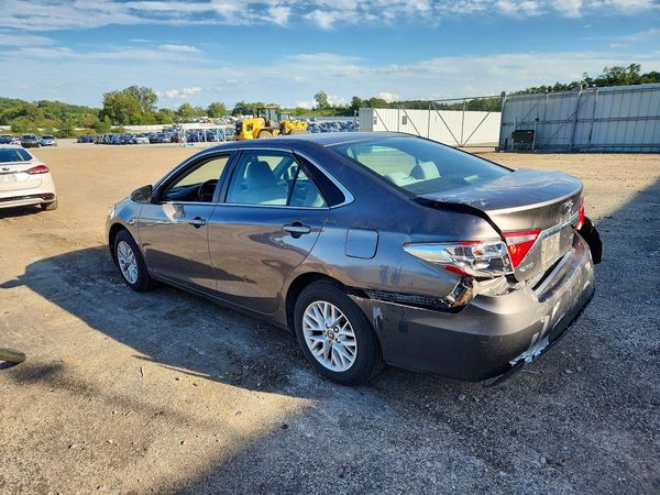 2016 TOYOTA CAMRY