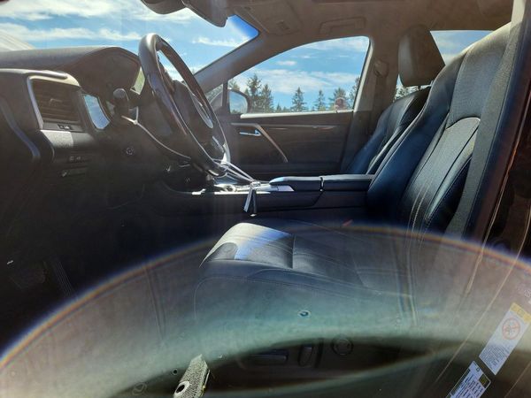 2017 LEXUS RX350 350 — DENT
