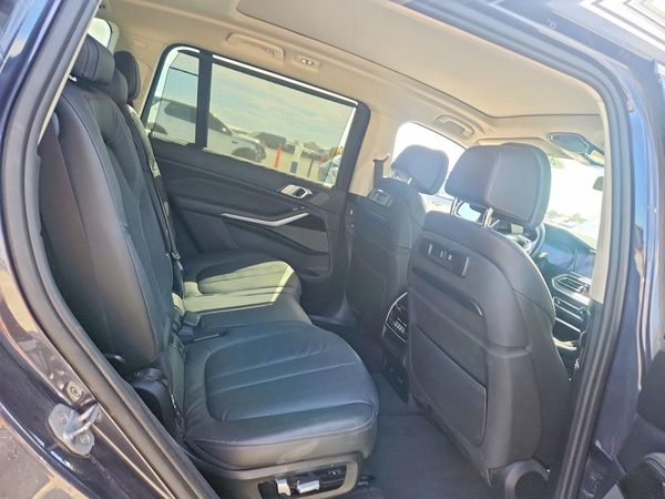 2019 BMW X7