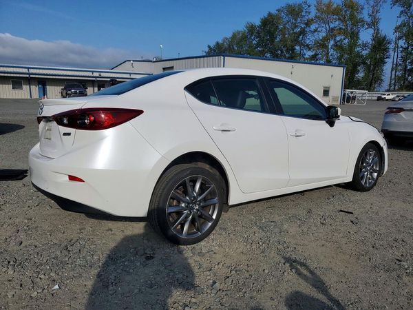 2018 MAZDA 3 Touring — PSRA