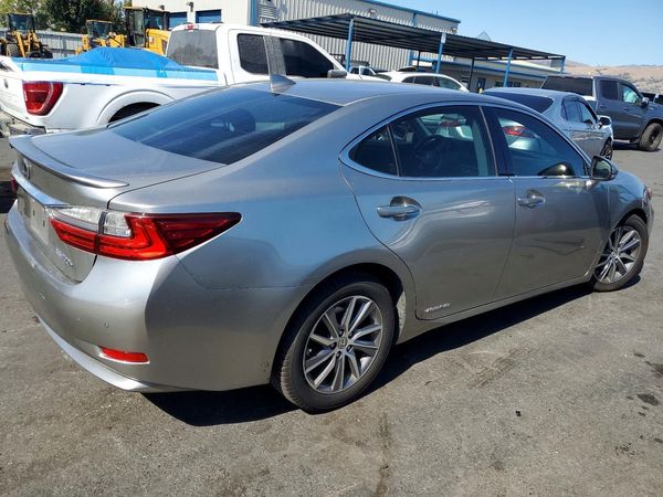 2017 LEXUS ES 300h — PSRA